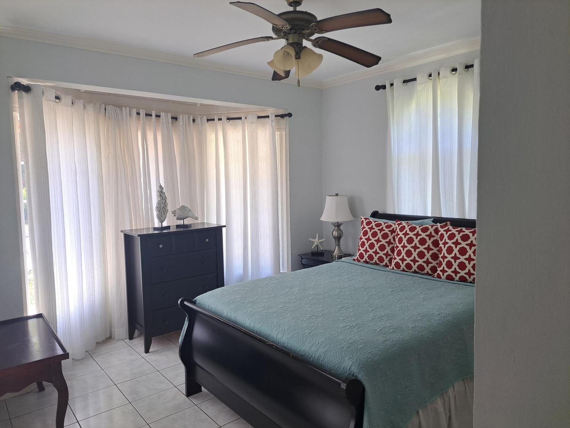 Ivory Tower Ocho Rios Apartment Ngoại thất bức ảnh